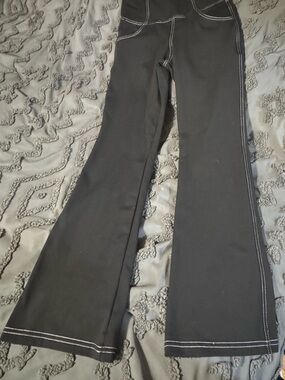 Vooveeya Black High-Waisted Flare Yoga Pants